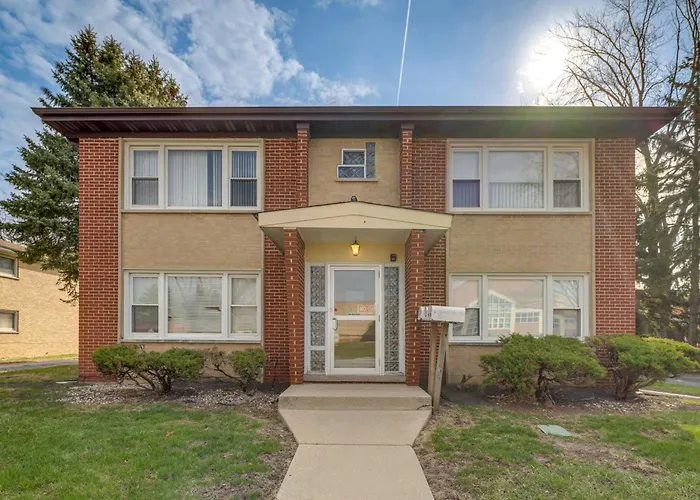 Cozy Couples Escape In Homewood: Pets Welcome! Дом отдыха *